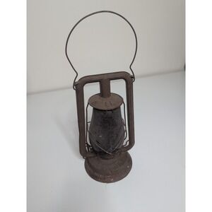 Dietz Victor Lantern No 0 Tubular Barn Lantern Round Tube. Rusty